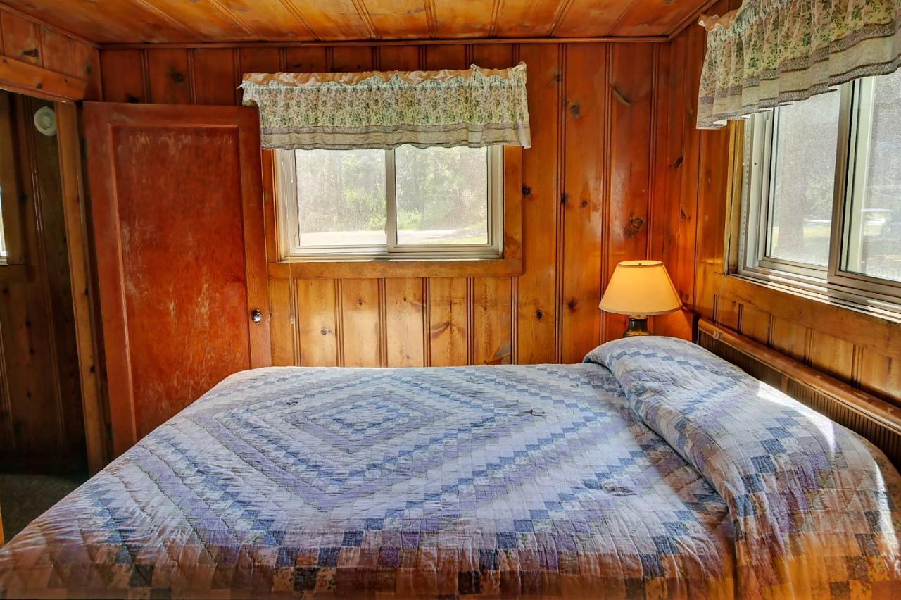 Chalet Idle A While